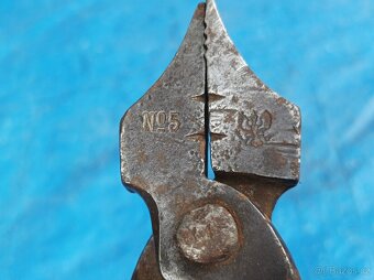 Staré kleště, značené - 5