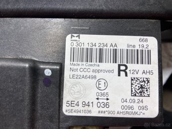 Škoda Octavia IV facelift pravé LED přední světlo - 5