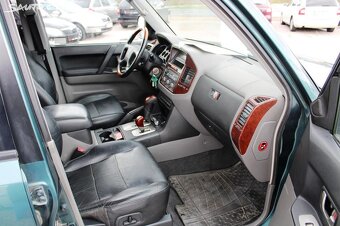 Off-Road Mitsubishi Pajero Wagon Priwilage  3,2 diesel - 5