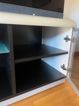 Stolek pod TV - 5