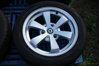 Opravdu krasna prohnuta alu na vozy Smart s letnimi pneu - 5