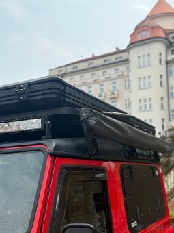 Land Rover Defender - 5
