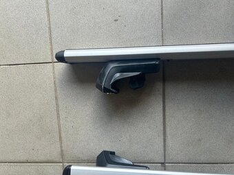 Prodám střešní nosič Thule na Škodu Karoq - 5