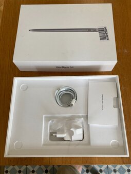 ZÁRUKA/MacBook Air M1 8GB RAM 256GB HD/ A++ stav/baterie 98% - 5