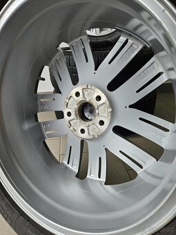 Orig. VW Tiguan III Zimní Pirelli 235/50/19 - Top - 5