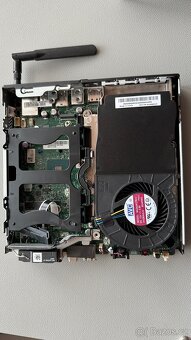 Lenovo ThinkCentre M720q (model 10T7) - 5