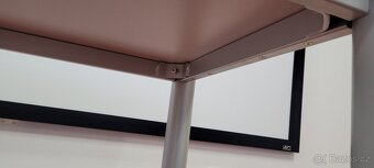 Kancelářský stůl - 5