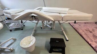 Kosmetický nábytek - 5