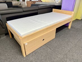 Postel - zvýšená - masiv buk - 5