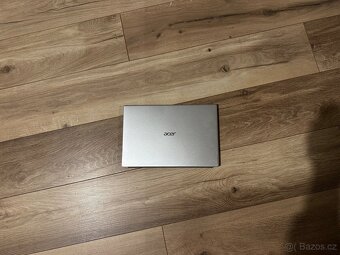 Acer Swift 1 Pure stříbrný celokovový - 5