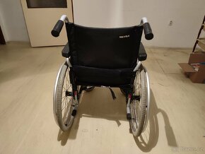 Elektrický invalidní vozík Alber E-FIX 25

 - 5