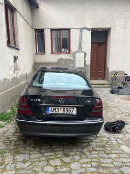 Mercedes e270 cdi (ND) NOVA CENA 35000Kč - 5