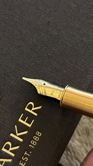 Parker Sonnet Fougère GT - plnicí pero 18K, hrot M - 5