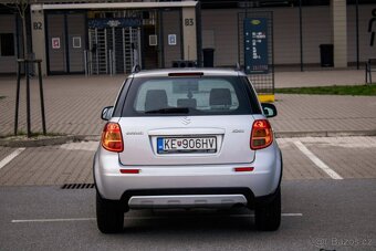 Suzuki SX4 1.5 GLX Urban Line - 5