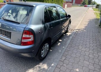Škoda Fabia 1,2i klima Nová STK serviska benzín - 5