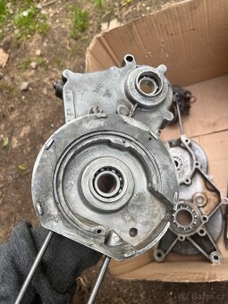 Babeta díly motoru - 5