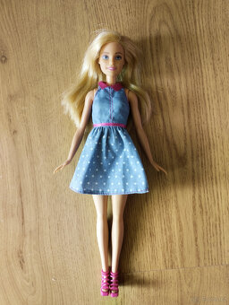 Domeček pro panenky Barbie GXC00 - 5