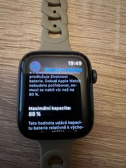 Apple watch SE 44mm - 5
