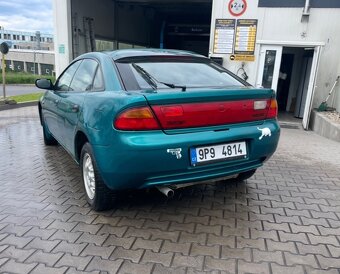 Mazda 323f 1.5 65 KW DOHC. Klima, el.okna, centrál… - 5