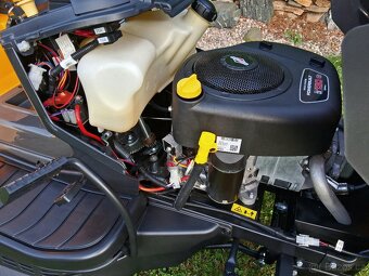 Zahradni traktor STIGA Estate 3084 H - 5