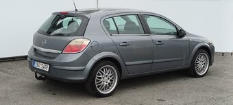 Opel Astra 1.8 16V 2004 - 5