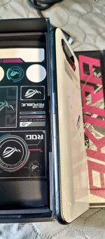 Asus ROG phone 5 12/256GB - 5