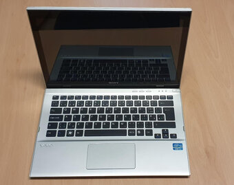 Notebook SONY VAIO (modelové označení SVT1312M1E) - 5