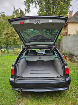 BMW 5 kombi E 39 - 5