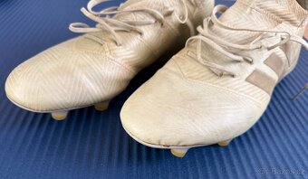 Adidas Nemeziz 10,5UK - 5