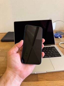 iPhone 12 na prodej - 5