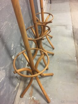 VESAK TON / THONET - 5