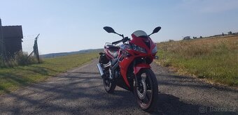 Honda CBR 125 - 5