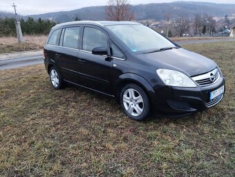 Opel Zafira B 1.6 benzín,tažné,7 mist - 5