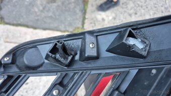 Honda Legend KB2 - maska - 5