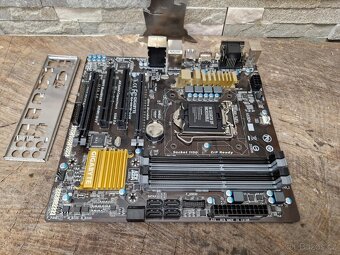 GIGABYTE GA-H97M-D3H - Intel H97, socket 1150 - 5