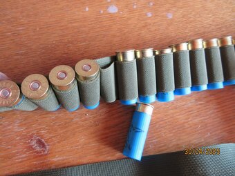 Pás s náboji ráže 16 /60 brok 4 mm do historických brokovnic - 5