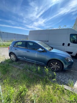 VW Golf 6 - 5