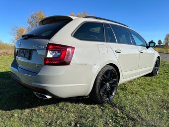 Škoda Octavia Combi RS SUPER VÝBAVA Motor: 2.0 TDi 135kW - 5