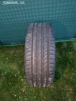 Letní pneu Kumho Ecsta 245/45R19 102Y - 5