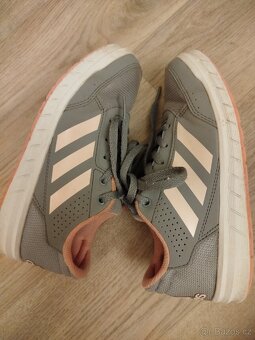 Tenisky Adidas vel.33 a Geox tenisky vel.34 - 5