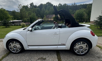 Volkswagen Beetle Cabrio 1.6 TDI Design - 5