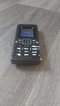 Sonyericsson k770i - 5