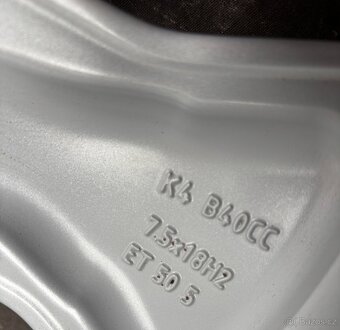 Originální Alu kola 5x108 Volvo XC40, V90CC 235/55/18 - 5