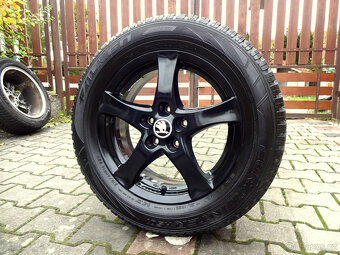 ZIMNÍ ALU 16" 5x112 pneu 215/60R16 pěkný stav - 5