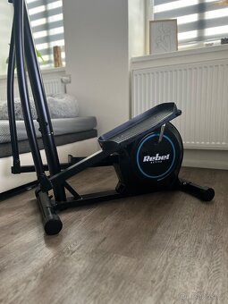 Rebel active elipticky trenažer - 5