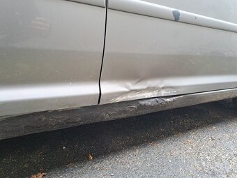 Náhradní díly VW Touran 1T2 šedá LD7S - 5