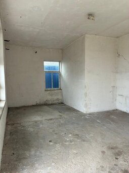 Dílna/garáž/sklad 40m2 - 5