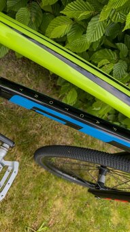 GT Factory Speed Junior 18,5 - 5