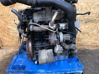 MOTOR 1.9 TDI 74KW ATD - 5