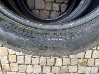 215/55 R17  zimních pneu - 5